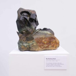 Image of a sculpture Tinashe made.